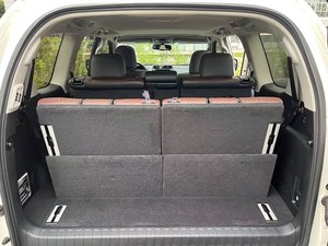 SUV familial d'occasion à essence Toyota Pardo 2019 2020 <span class=keywords><strong>2021</strong></span> automatique avec volant à gauche et intérieur sombre - Product Image 4