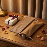 Pochette en velours recyclable de haute qualité avec cordon de serrage pour l'emballage des baguettes et des cuillères, impression sérigraphique gratuite à Shenzhen, y compris pour les écouteurs