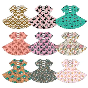 Gaun berputar lengan pendek untuk anak perempuan, gaun punggung bayi bahan kain lembut motif kustom dengan simpul pita, Gaun modis untuk anak perempuan