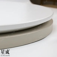 Table à manger ronde moderne blanche personnalisée dessus en MDF avec pieds en bois enduit de poudre pour meubles de salon de chambre à coucher
