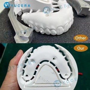 Machine de fraisage à humide 5 axes Yucera 5x pour CADCAM dentaire - Haute qualité pour le disilicate de lithium et le zircone en clinique - Product Image 5
