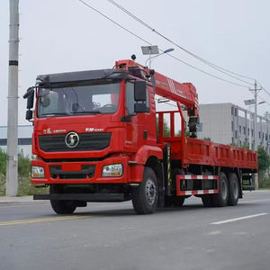 Grue mobile télescopique hydraulique électrique de 8 tonnes montée sur camion 4x2 Dongfeng Howo - Product Image 4