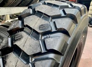 Neumáticos para Camiones de Servicio Pesado 23.5R25 CB386 TT OTR, Nuevos, Radiales, con Cámara, Resistentes al Balasto - Product Image 4