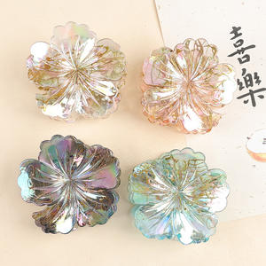 Pince à cheveux transparente à fleurs dégradées, pince requin à fleurs roulées, accessoires de mode pour femmes - Product Image 1