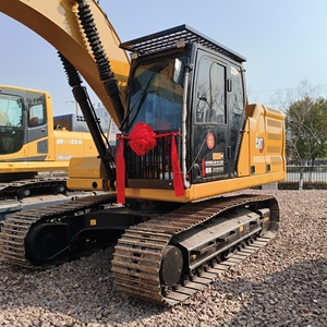 Excavadora Usada Cat320gc Original de Japón con Pocas Horas de Trabajo, Equipada con Reductor de Traslación, en Venta - Product Image 3