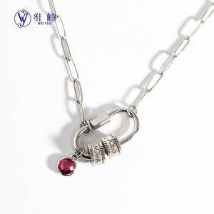 Collier en forme de trombone avec pierre de naissance en 12 couleurs, personnalisable avec nom gravé, cadeau pour femme, idéal pour le dropshipping Shopify POD - Product Image 1