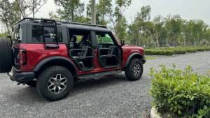 Caja de Almacenamiento Lateral para Puerta de Coche de Alta Calidad, Material ABS, Color Negro, para Ford <span class=keywords><strong>Bronco</strong></span> - Product Image 3