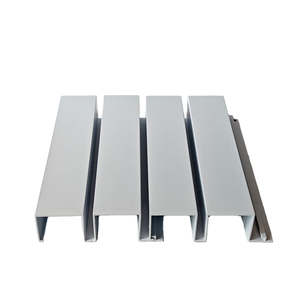 Panel de Pared Moderno de Aluminio Corrugado con Diseño de Madera en 3D para Interiores y Exteriores - Product Image 1