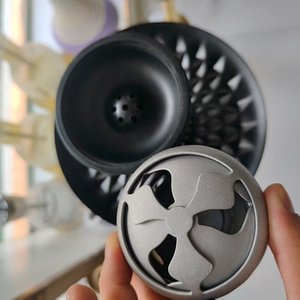 Модная квадратная силиконовая чаша с держателем для пепельницы - Product Image 3
