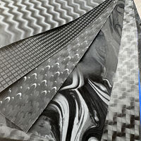 Cuir synthétique semi-PU gaufré à motif rayé ondulé 3D 5D pour sièges de moto