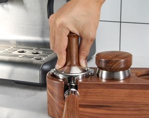 Estera de estación de apisonamiento de madera para café Espresso para almacenamiento Distribuidor de tamper Espresso de 58mm - Product Image 5