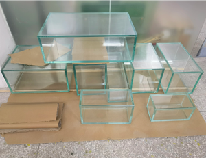 Fabriqué en Chine <span class=keywords><strong>Verre</strong></span> feuilleté transparent de qualité supérieure 6.38-16.38mm <span class=keywords><strong>Prix</strong></span> par <span class=keywords><strong>M2</strong></span> <span class=keywords><strong>Verre</strong></span> de sécurité recuit laminé pour panneaux de toit - Product Image 2