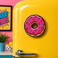 Imán de nevera con forma de donut rosa dulce, adhesivo decorativo para nevera con bonitos chispas de fresa, para decoración de cocina, pizarra de oficina y gran regalo