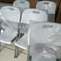 Chaise pliante en plastique portable, légère, avec poignée de transport, pour le camping, le pique-nique, le jardin, la plage, l'intérieur et l'extérieur