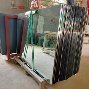 Verre <span class=keywords><strong>miroir</strong></span> en aluminium brut, épaisseur personnalisée 1,8 mm-8 mm, revêtement clair flottant pour usage architectural - Product Image 1