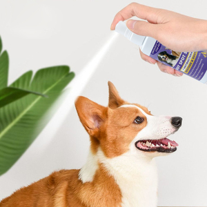 Natuurlijke milieuvriendelijke plastic vierkante huisdier-hotspot spray, veilig voor binnen en buiten, zacht en kalmerend, eerste hulp behandeling voor katten en honden - Product Image 2