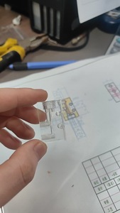 Cuerpo de válvula de policarbonato de alta precisión, Material POM transparente, piezas <span class=keywords><strong>CNC</strong></span> personalizadas de fábrica para dispositivos médicos, tipo EDM de alambre - Product Image 5