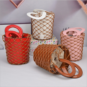 2019 bolsos de cuero de verano Ins bolsa de red de pesca bolsa de red bolsa tejida noche hermana escuela con cubo bolso de mujer - Product Image 1