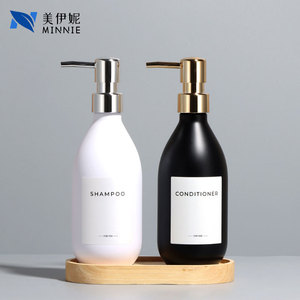 Flacon pompe Minnie Frosted 500ml pour gel douche, savon pour les mains, avec tête de pompe en métal - Product Image 2