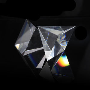 هرم زجاجي كريستالي شفاف بالجملة بسعر رخيص لتزيين المنزل والمكتب - Product Image 6