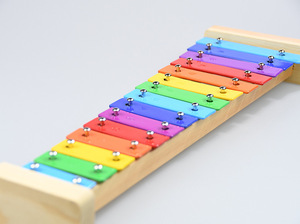 Glockenspiel Xylophone Orff Portable 15 Notes Arc-en-ciel pour Enfants - Instrument de Percussion Musical en Gros - Product Image 5