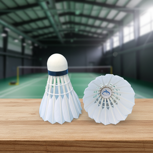 Volante de 3 capas de plumas de ganso, estable y duradero, de nivel de torneo, para entrenamiento de calidad con <span class=keywords><strong>RSL</strong></span> D5 - Product Image 1