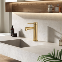 Robinet de lavabo de luxe en laiton brossé doré avec mitigeur chaud/froid, anti-éclaboussures et économiseur d'eau pour meuble de salle de bain de villa