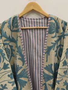 Kimono de terciopelo Suzani hecho a mano para mujer, bata larga bordada a mano, abrigo bohemio de invierno, moda boutique, relleno de algodón, transpirable - Product Image 3