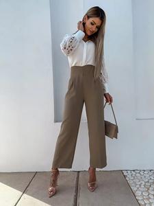 महिलाओं का सफेद और काले बटन नीचे ब्लाउज के साथ सफेद और काले बटन नीचे ब्लाउज - Product Image 6