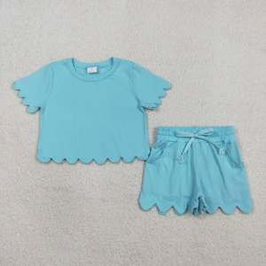 Ensemble court 2 pièces en coton pour petites filles, couleur unie, bord festonné, prêt à expédier, tenues d'été de boutique en gros - Product Image 3