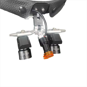 Lampada LED Ergonomica 48 Gradi 5W per Occhiali Ingranditori Dentali, <span class=keywords><strong>2</strong></span> Batterie, Ingrandimento 5X, Materiale Plastico, Garanzia 1 Anno, Faretto per Dentisti - Product Image 4