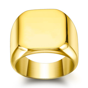 Bague pour homme en acier inoxydable plaqué or 18 carats, carrée 18 mm, avec lettre A gravée, bijou tendance, cadeau - Product Image 5