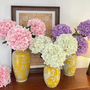 White <b>Hydrangea</b> Flower Home Decoration <b>Artificial</b> Flowers High Quality Simulation <b>Hydrangea</b> Silk Flower With Clear Glass Vase - Product Image 1