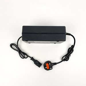 Nueva condición 72V 20Ah Motocicleta eléctrica Batería <span class=keywords><strong>de</strong></span> plomo ácido Fuente <span class=keywords><strong>de</strong></span> alimentación <span class=keywords><strong>Regulador</strong></span> <span class=keywords><strong>de</strong></span> voltaje Cargador Estándar británico a la venta - Product Image 6