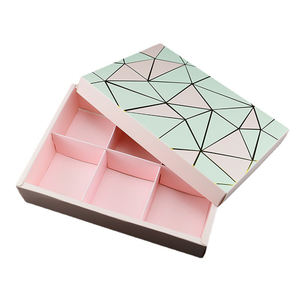 Cajas de regalo con logotipo personalizado para pequeñas empresas, caja de tarjetas de papel vacía al por mayor, embalaje plano para velas y aceites esenciales - Product Image 1