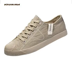 Nuove scarpe di tela da uomo traspiranti moda low top lace up scarpe casual versatili scarpe da tavola antiodore