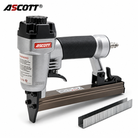 ASCOTT 8016 Stapler Pneumatik Industri 21GA Pistol Staple Udara Kawat Halus untuk Pengikatan Furnitur dan Pelapis Bersertifikasi CE Garansi 1 Tahun
