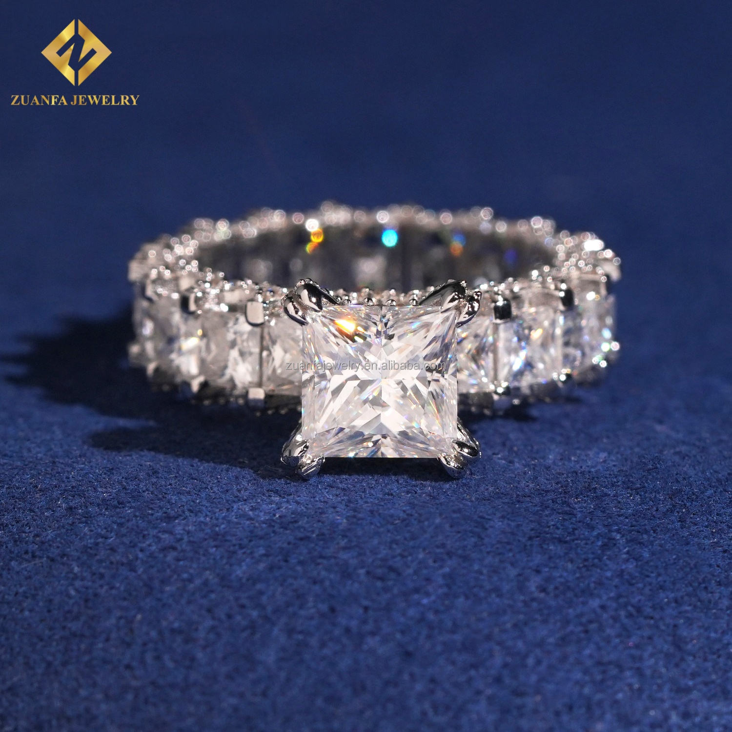 Silver+2ct main stone