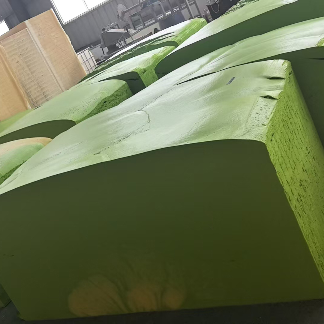 PERSONNALISÉ EN VERT