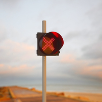 Feu de signalisation routière LED 300 mm avec croix rouge et flèche verte pour la sécurité des tunnels et des stations de péage