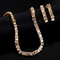 Parure de collier et boucles d'oreilles de luxe carrées, demi-zircon, demi-brillantes, accessoires de mode pour femmes, idéale pour banquets et fêtes d'anniversaire