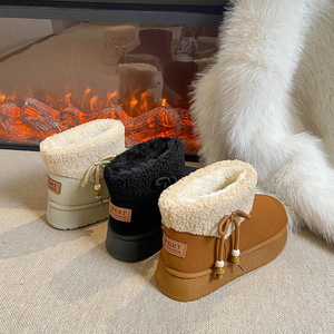 Bottes d'hiver personnalisables avec logo, garniture en fourrure moelleuse, chaussures en daim avec nœud et perles décoratives, chaussures <span class=keywords><strong>pour</strong></span> <span class=keywords><strong>femme</strong></span>, faible MOQ - Product Image 2