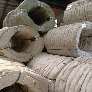 Fil de fer <span class=keywords><strong>barbelé</strong></span> galvanisé 2,5 mm, 50 kg, 800 mètres, prix d'usine 2025, faible coût - Product Image 4