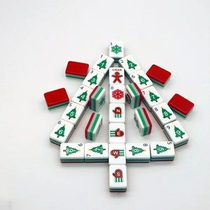 Mahjong et cartes de <span class=keywords><strong>poker</strong></span> en acrylique de luxe modernes à quatre couches, design personnalisé, durables et écologiques, portables pour les jeux de <span class=keywords><strong>casino</strong></span> et familiaux - Product Image 2