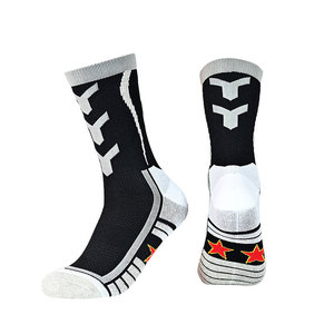 Chaussettes de sport antidérapantes personnalisées pour clubs de football, élément de mode, chaussettes commémoratives, vente en gros OEM/ODM - Product Image 2