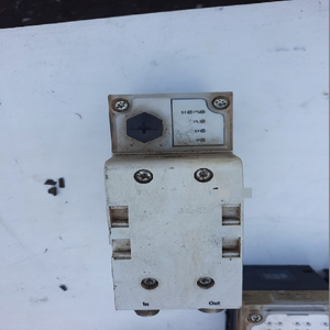 Novo e Original CPXFB13 PLC Programming Controller - Product Image 1