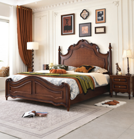 Lit de Roi Classique en Bois Massif Sculpté pour Villa et Mobilier de Chambre Antique GSA40-GSA42