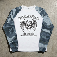 Sweat-shirt homme streetwear personnalisé épais délavé à l'acide avec manches camouflage et motif gaufré texturé