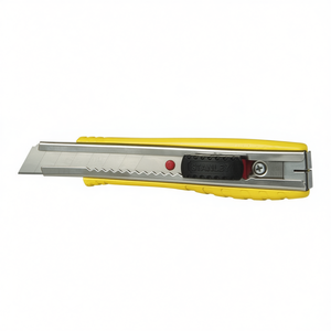 Stanley Utility Knife 18 Mm Single Blade With Safety Lock For Precision Cutting - Product Image 2