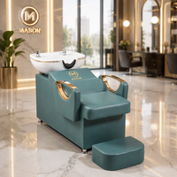 Fauteuil de lavage moderne en similicuir avec bac en céramique et structure métallique pour salons de coiffure professionnels